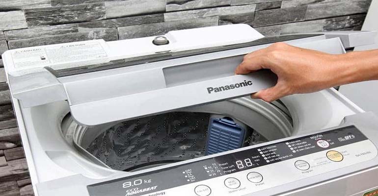 Thiết kế của máy giặt Panasonic 10kg cửa trên nhỏ gọn nhưng không kém phần tiện lợi